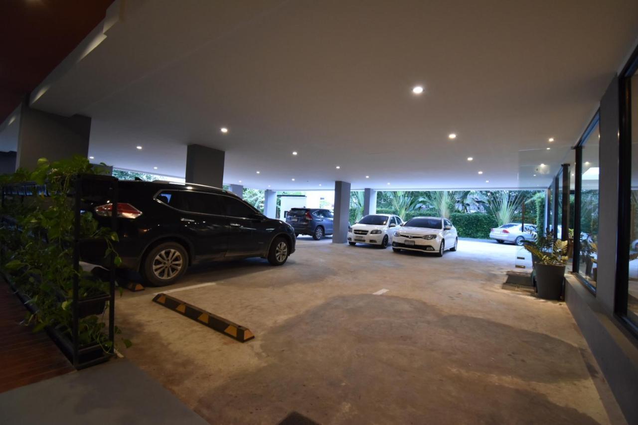 B Boutique Residence Surat Thani Exteriér fotografie
